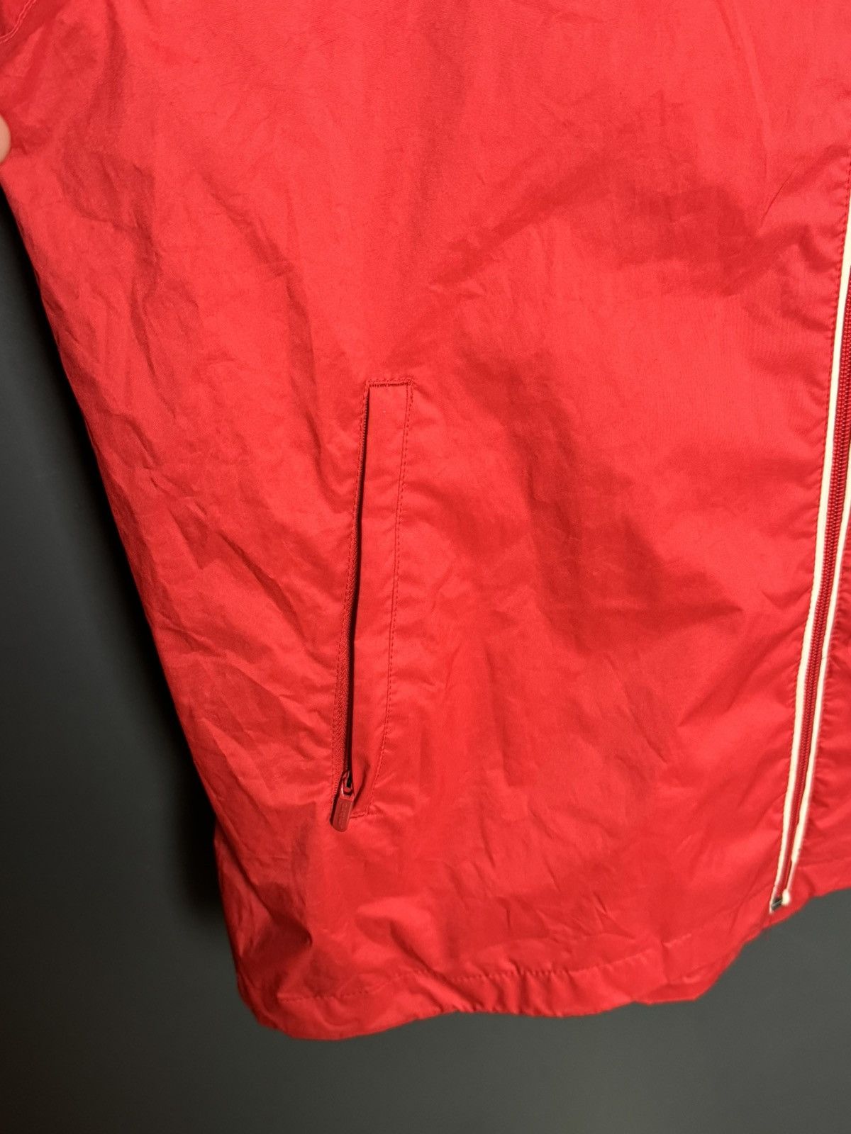 Umbro Vintage Canada National Team Training Football Soccer Jacket Size US S / EU 44-46 / 1 - 4 Thumbnail