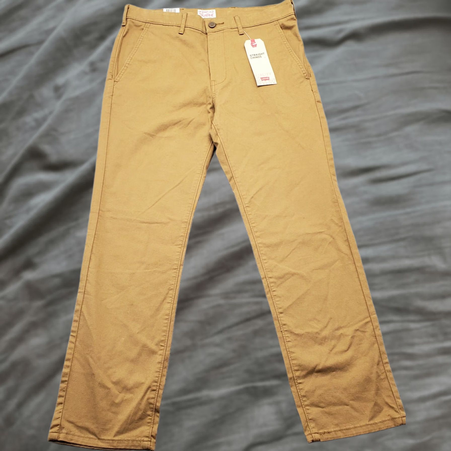 Levi's Levi's Chino Pants Mens 30/29 Tan Straight Leg Stretch Flat Front Slash Pocket Flat Front Pants Mens Size 30 Tan Straight Leg Chino Size US 30 / EU 46 - 1 Thumbnail