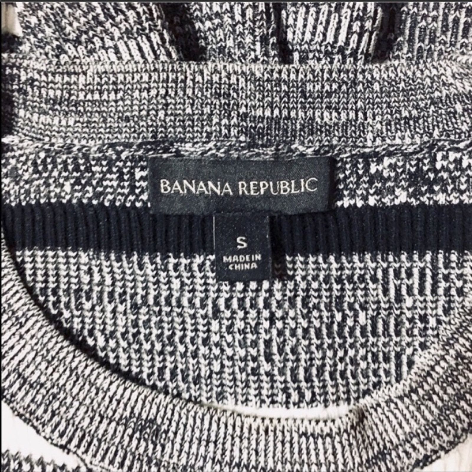 Banana Republic NEW BANANA REPUBLIC Grey Black White Stripe Pullover Sweater Size S / US 4 / IT 40 - 6 Thumbnail