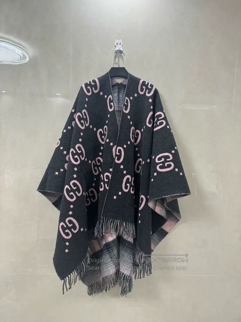 Gucci Gucci Woollen double-sided cloak coat Size ONE SIZE - 1 Thumbnail