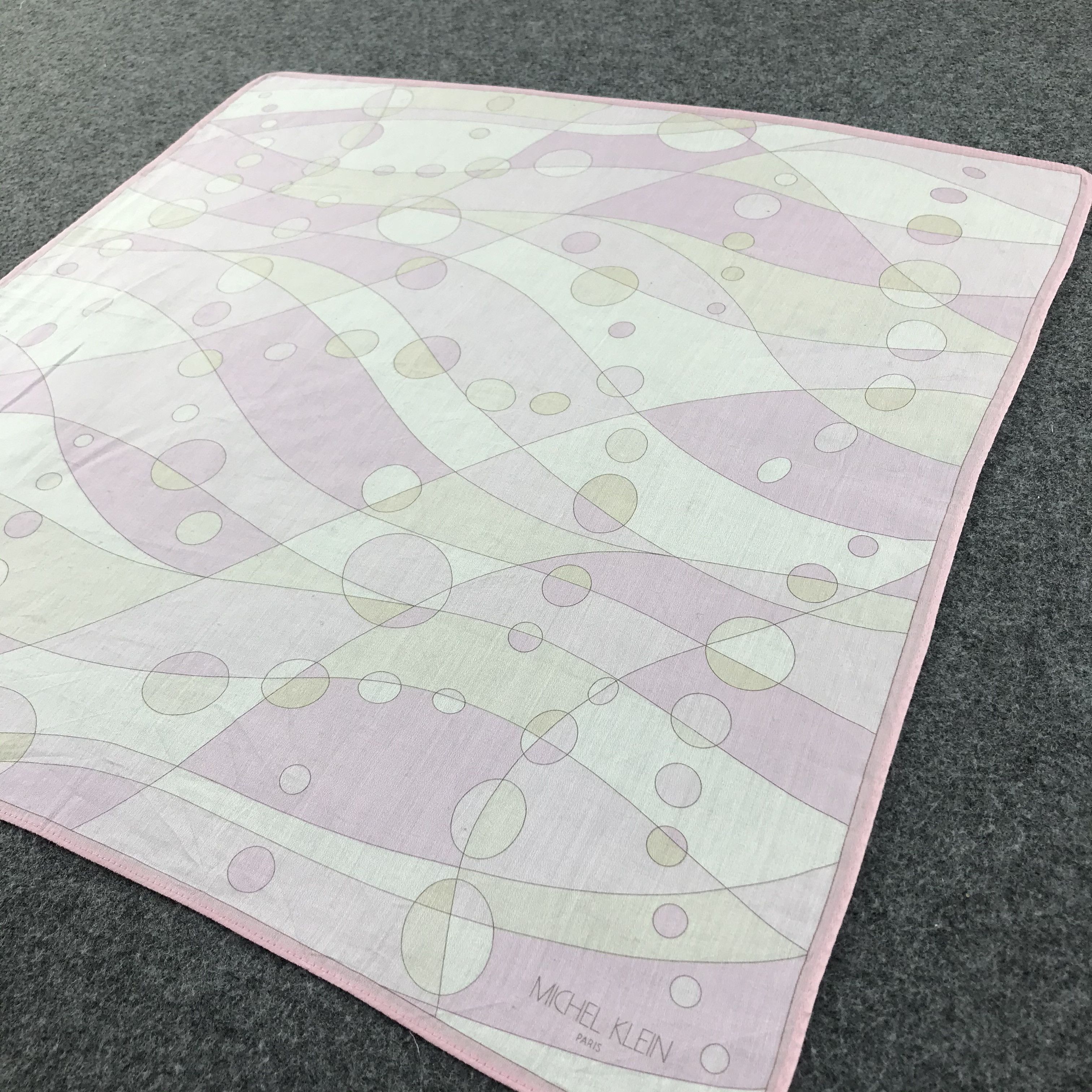 Michel Klein × Vintage Michel Klein Abstract Handkerchief Bandana SCT061 Size ONE SIZE - 1 Thumbnail