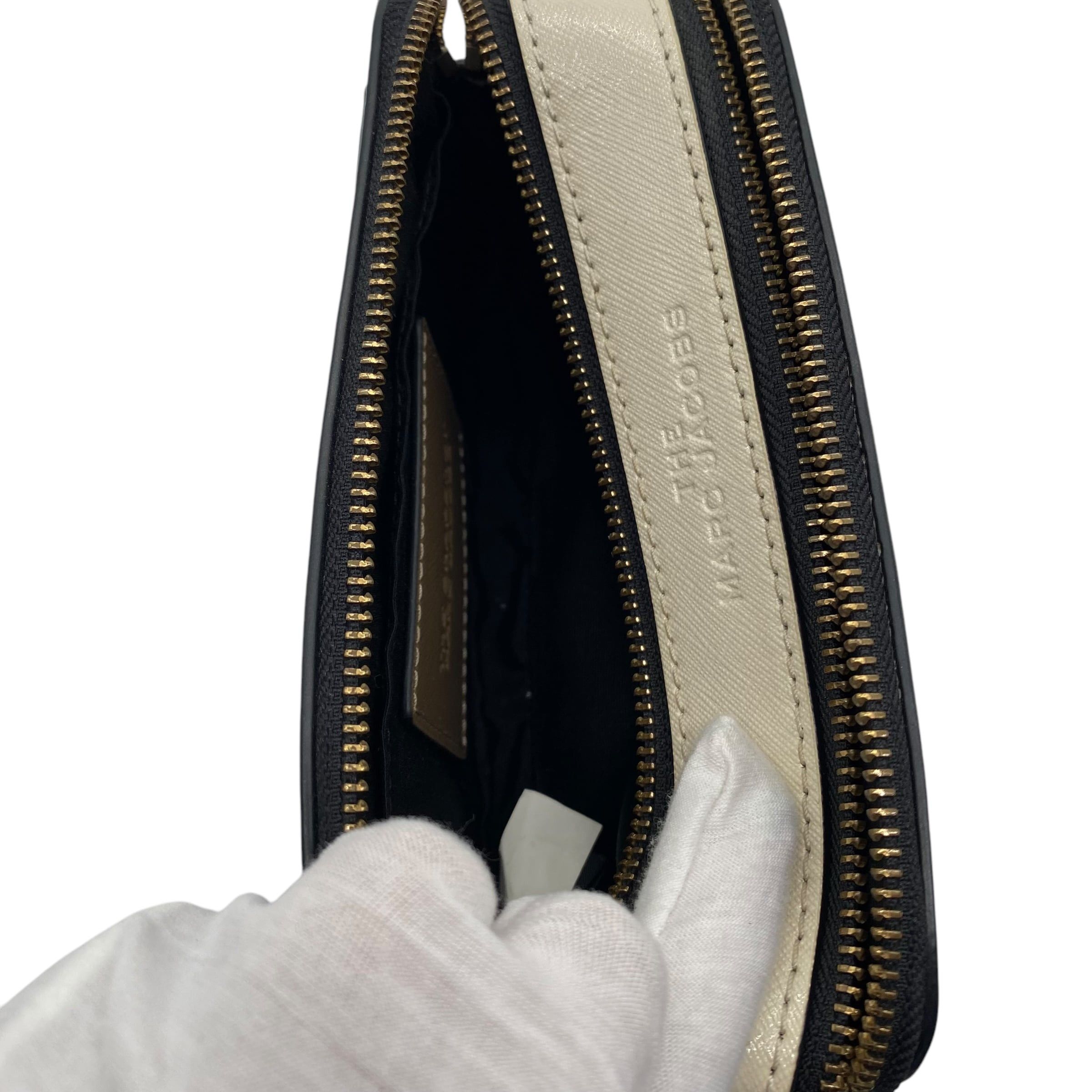 Marc Jacobs MARC JACOBS THE SNAPSHOT Shoulder Bag Brown Size ONE SIZE - 4 Thumbnail