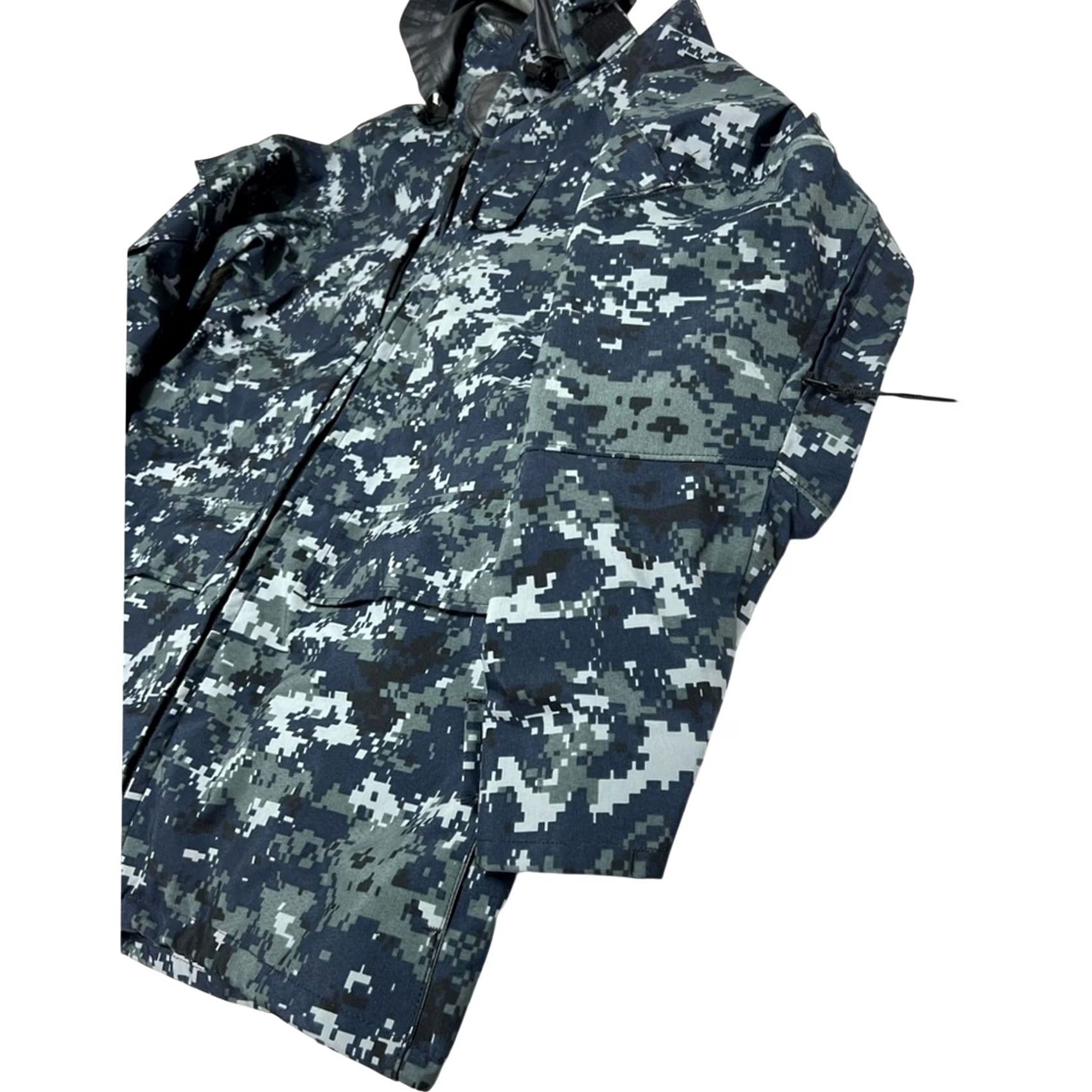 Vintage US NAVY NWU GORE-TEX COLD WEATHER DIGITAL PARKA NO LINER SMALL REG Navy Jacket Military Jacket Mens Blue GORE-TEX Parka - fast shipping Size US S / EU 44-46 / 1 - 3 Thumbnail