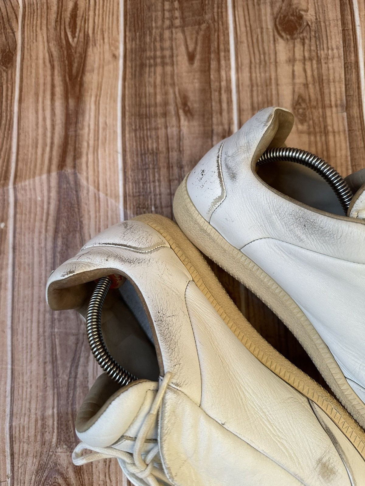 Maison Margiela Maison Margiela Futures White Leather Lowtops Size US 9 / EU 42 - 10 Thumbnail