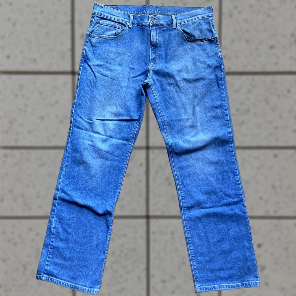 Mott & Bow Mott & Bow Jeans Mens 38x30 Denim Blue Cotton Blend Stretch Straight Inseam 32 Bow Accents Regular Waist 38 Size US 38 / EU 54 - 1 Thumbnail