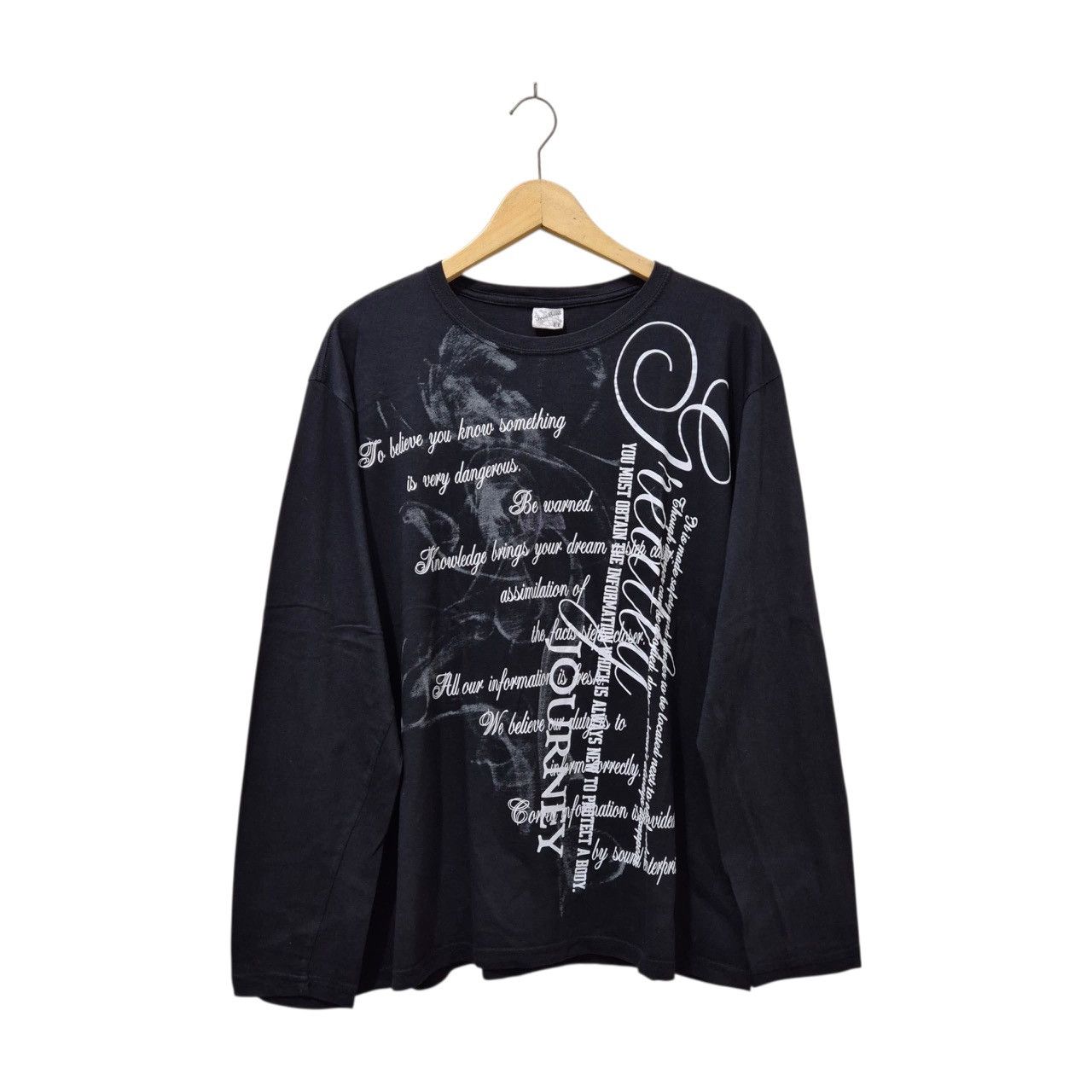 Tornado Mart Free beat poem long sleeve Size US L / EU 52-54 / 3 - 1 Thumbnail