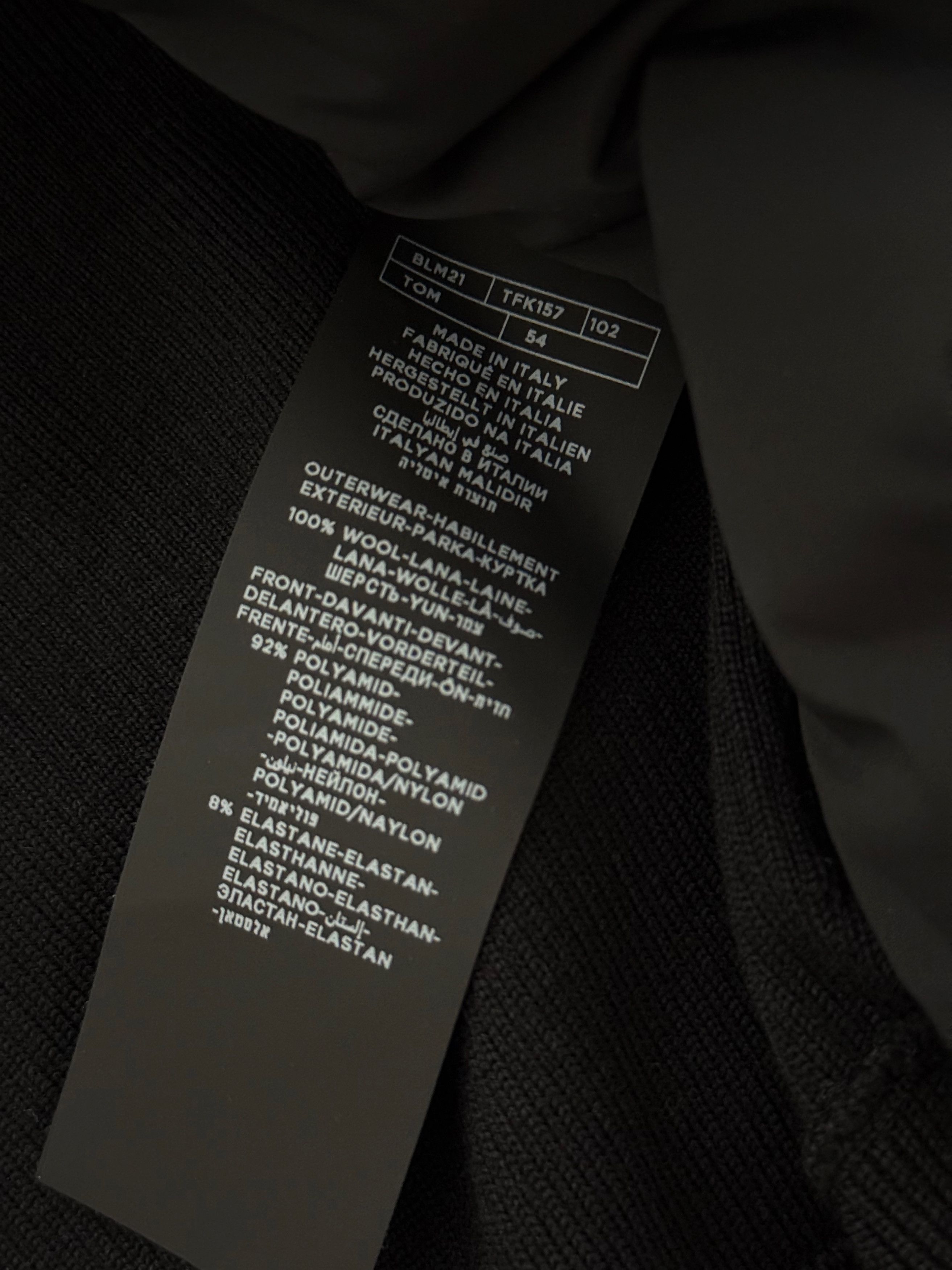 Tom Ford This is the One! A Menswear Grail Coveted James Bond Solden Size US L / EU 52-54 / 3 - 22 Thumbnail