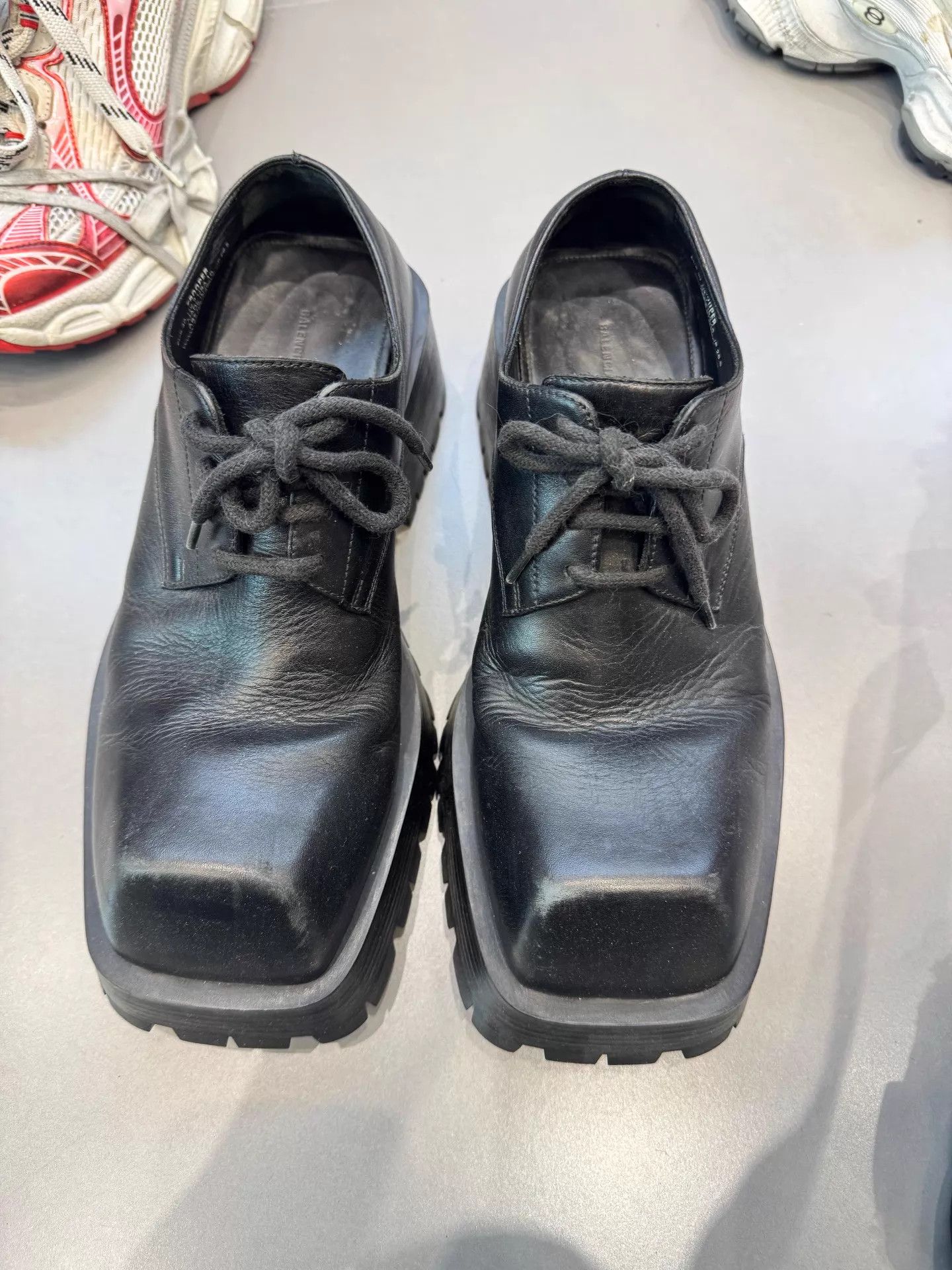 Balenciaga Balenciaga Trooper Square Toe Leather Thick Sole Black 41 Size US 8 / EU 41 - 2 Thumbnail