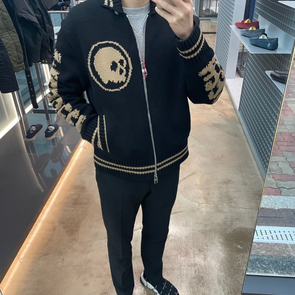 Alexander McQueen Alexander McQueen Logo Skull Intarsia Knitted Jacket Size US M / EU 48-50 / 2 - 2 Thumbnail