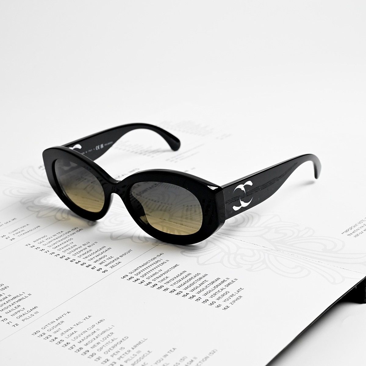 Chanel CHANEL 0CH5528 SUNGLASSES Size ONE SIZE - 1 Thumbnail