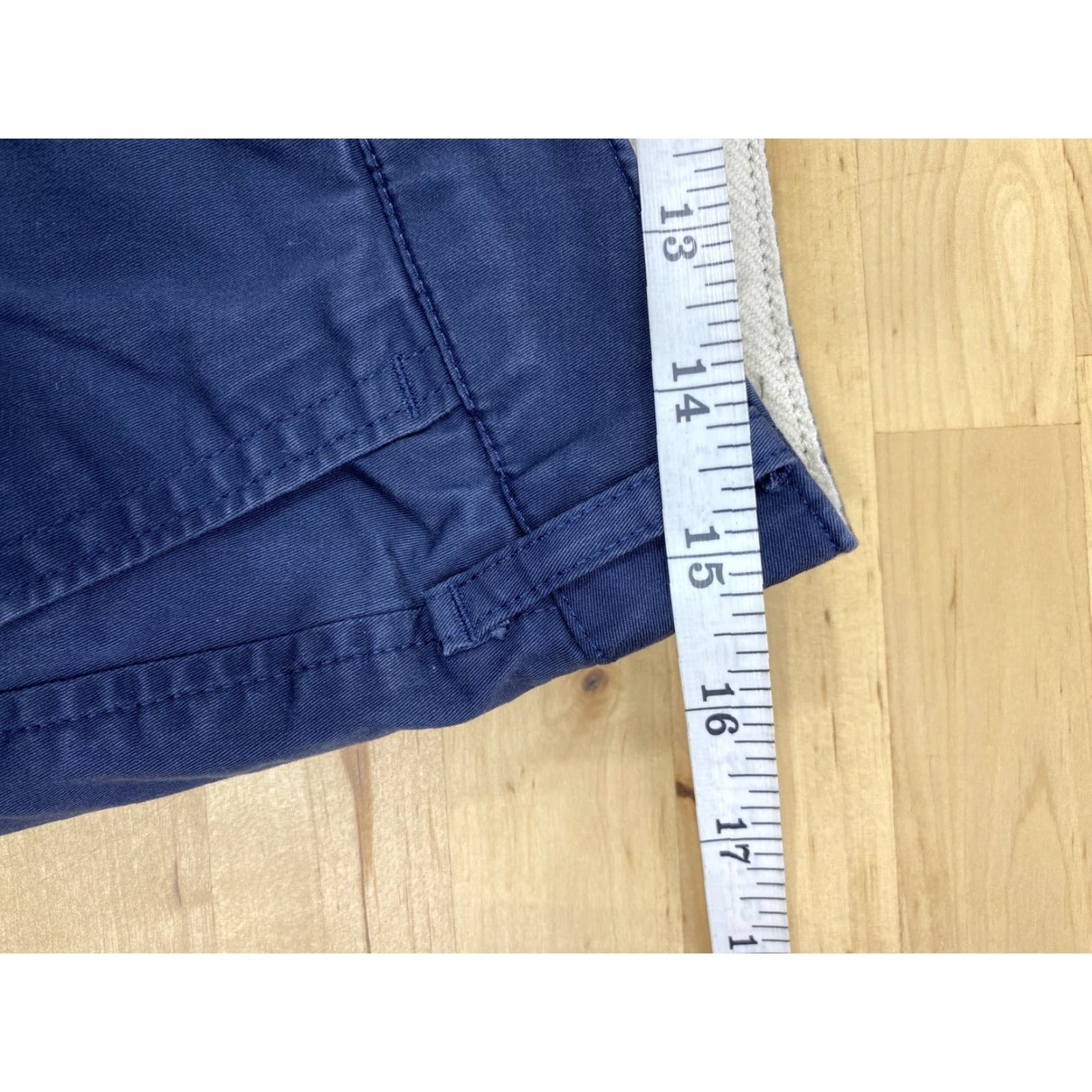 Abercrombie & Fitch Abercrombie & Fitch Mens Chino Shorts Regular Stretch Cotton Blue Sz 28 Flat Front Casual Front Zip Size US 28 / EU 44 - 7 Thumbnail