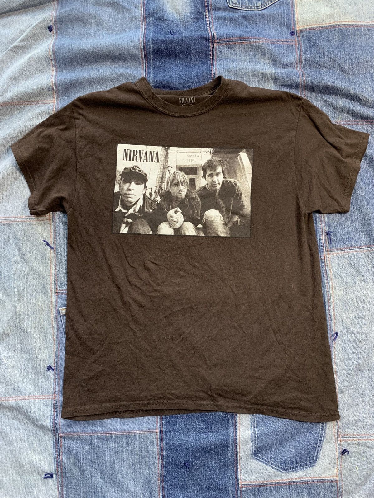 Nirvana × Urban Outfitters Nirvana Tee Size US L / EU 52-54 / 3 - 1 Thumbnail