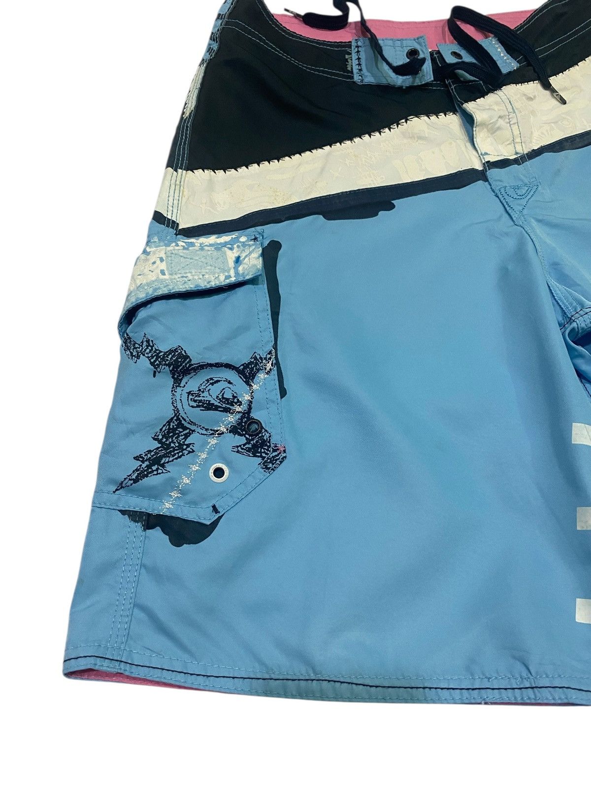 Quiksilver Y2k Quiksilver short pants Size US 30 / EU 46 - 4 Thumbnail