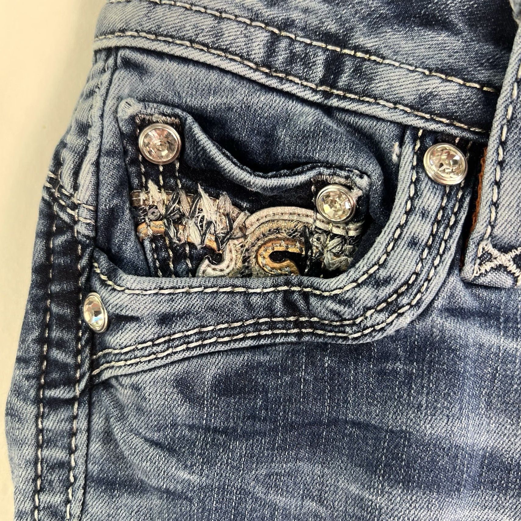 Vintage VINTAGE N/A Rock Revival Jeans? No—Oops ensure accuracy: It’s Rock Revival Aleah Boot Cut Denim Jean Women's Size 25 Blue 28x33 Size 42" / US 20 - 5 Thumbnail