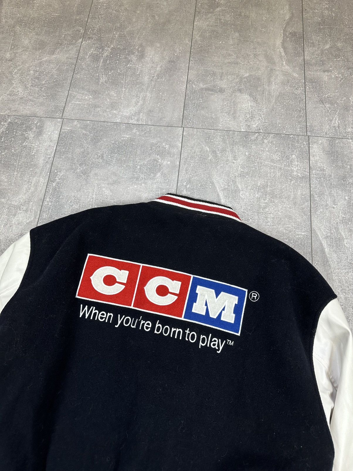 Ccm Men’s CCM wool bomber jacket overprint logo Size US L / EU 52-54 / 3 - 2 Thumbnail