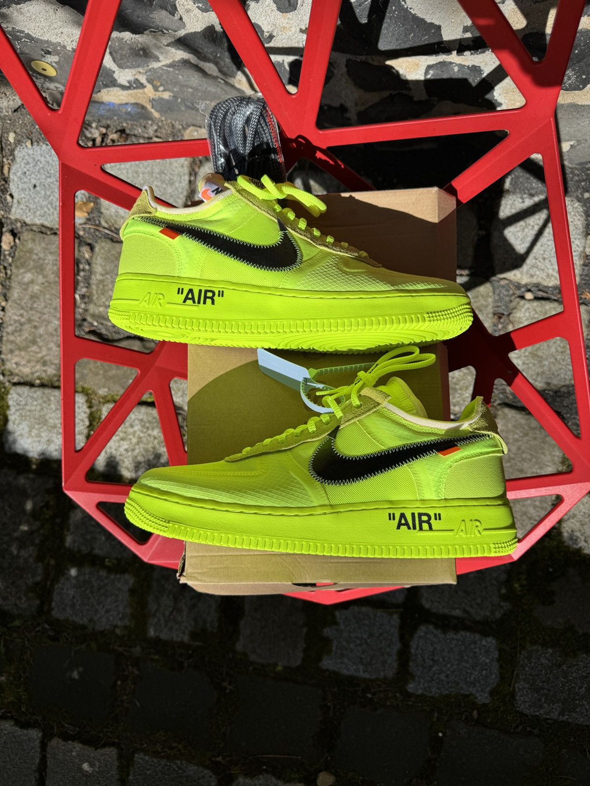 Nike x Off White ‚The Ten' Air Force One Low Volt Neon Green