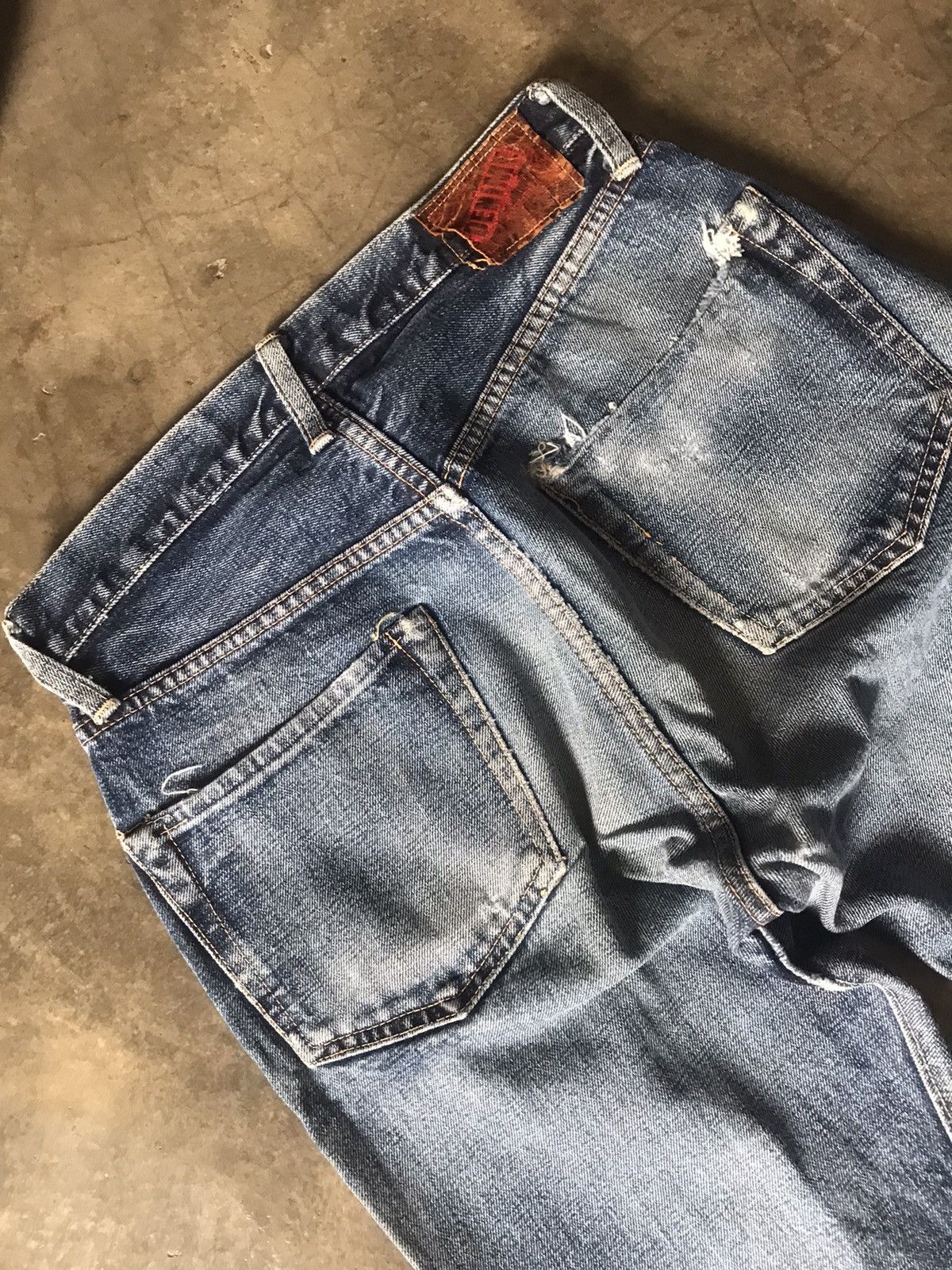 Denime DENIME - Vintage Look Straight Leg Denim Jeans Size US 26 / EU 42 - 12 Thumbnail