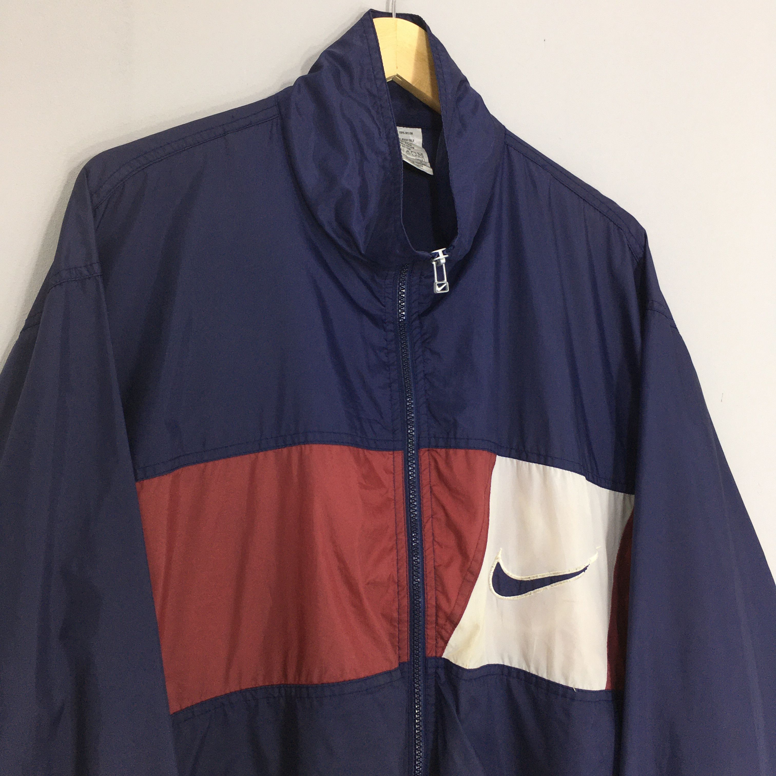 Nike × Vintage Vintage 1990s Nike Big Swoosh Windrunner Jacket Medium Size US M / EU 48-50 / 2 - 3 Thumbnail