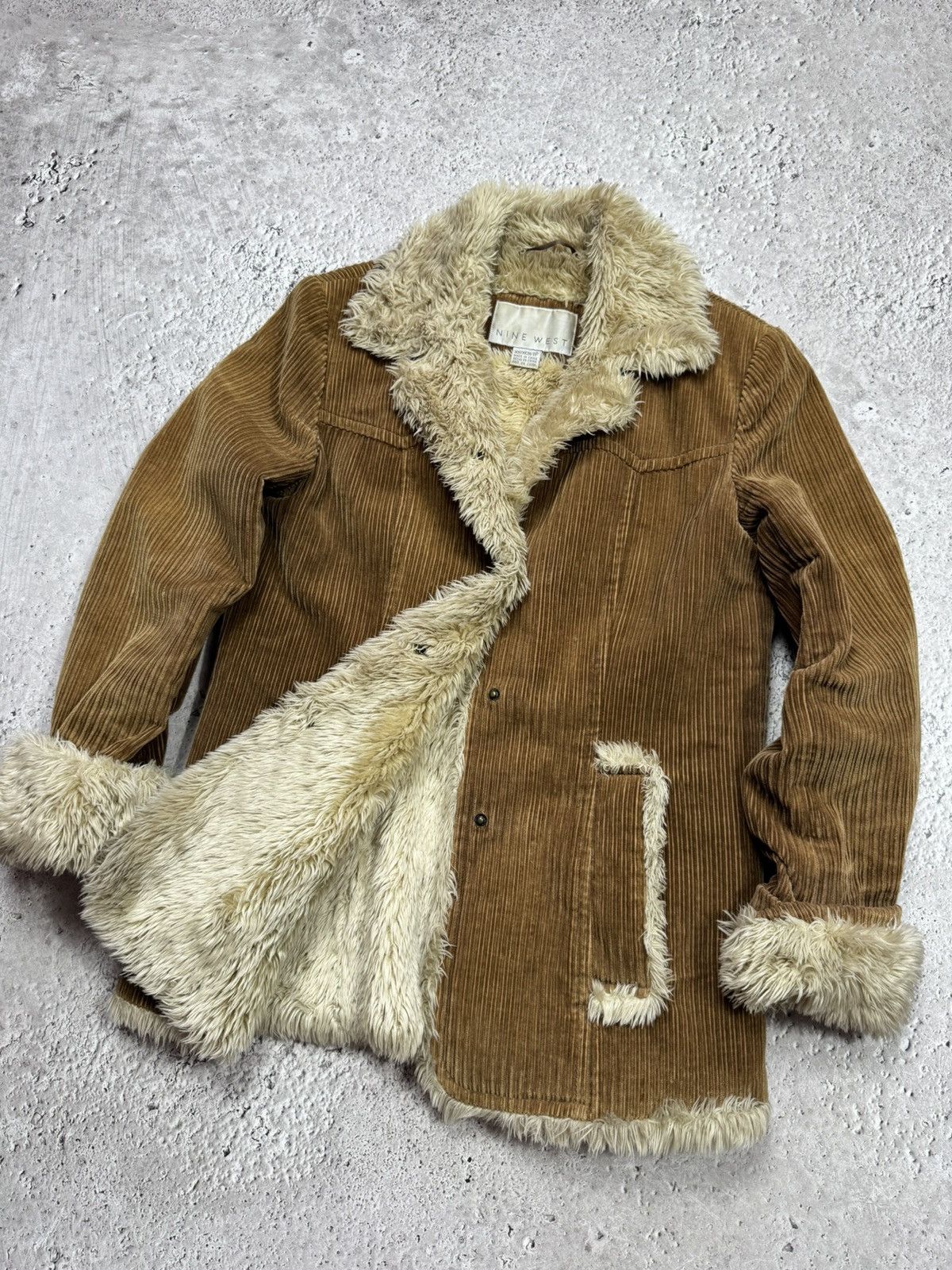 Other Vintage Nine West Corduroy Sherpa Faux Fur Jacket Coat XS Size XS / US 0-2 / IT 36-38 - 8 Thumbnail