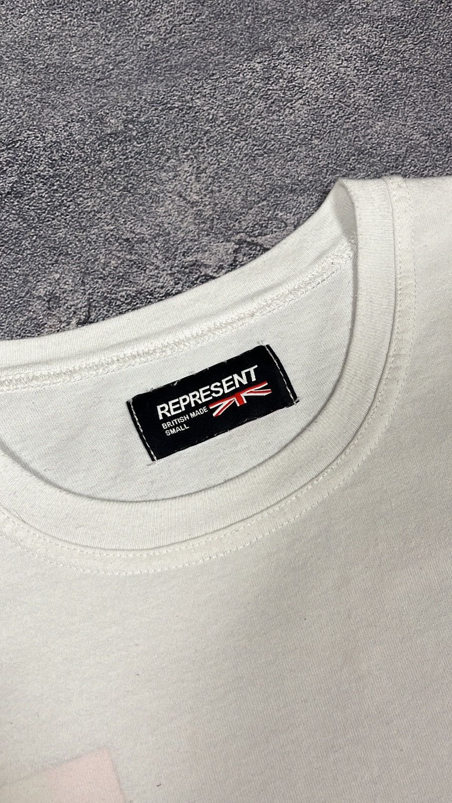 Represent Clo. Represent Initial Long Sleeve Big logo Size US M / EU 48-50 / 2 - 6 Thumbnail