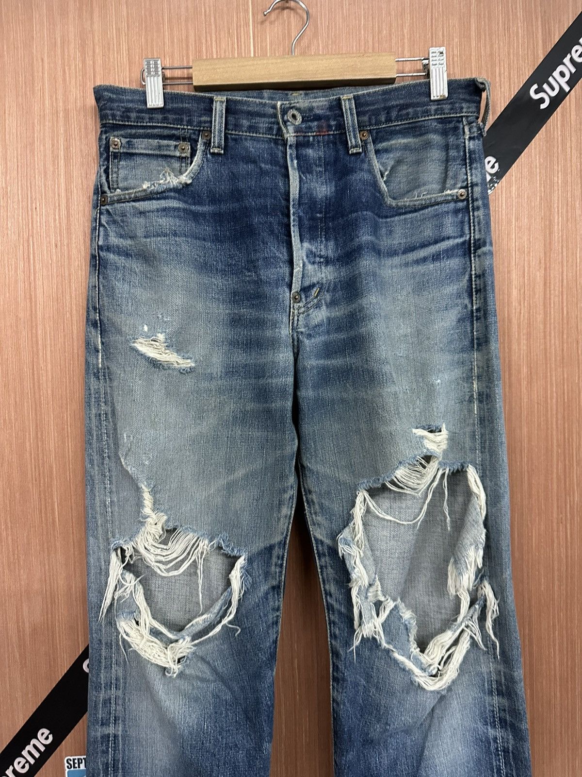 Levi's Veryrare Distressed LEVIS Buckle Selvedge Vintage Denim Size US 30 / EU 46 - 3 Thumbnail