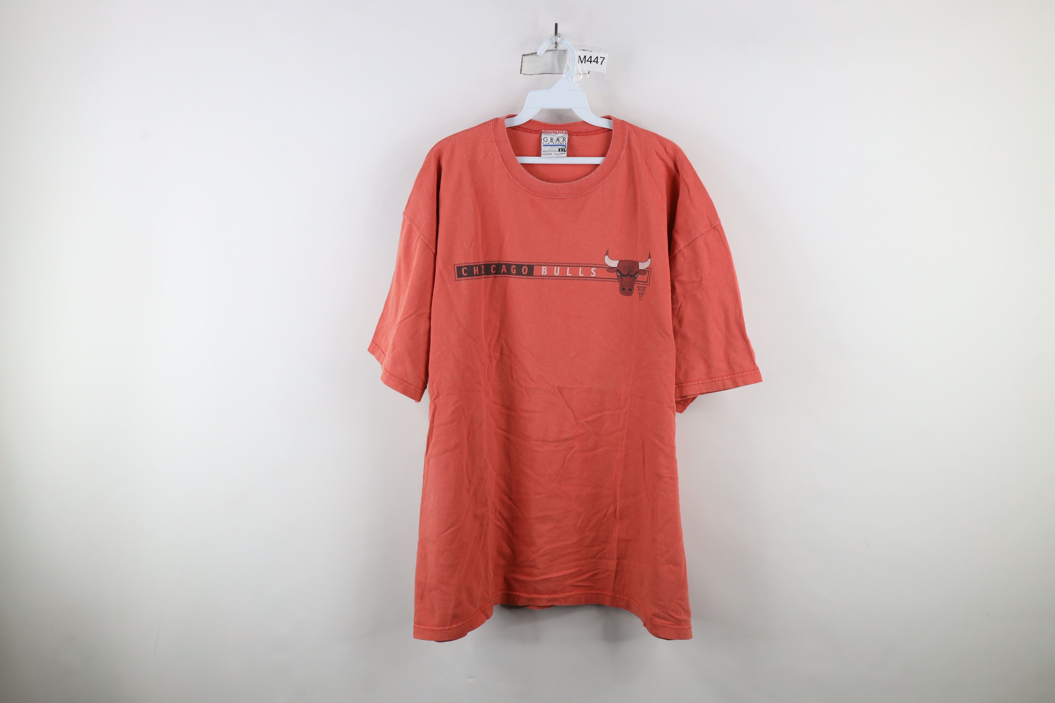 Vintage Vintage 90s Spell Chicago Bulls Basketball T-Shirt Red USA Size US XXL / EU 58 / 5 - 1 Thumbnail