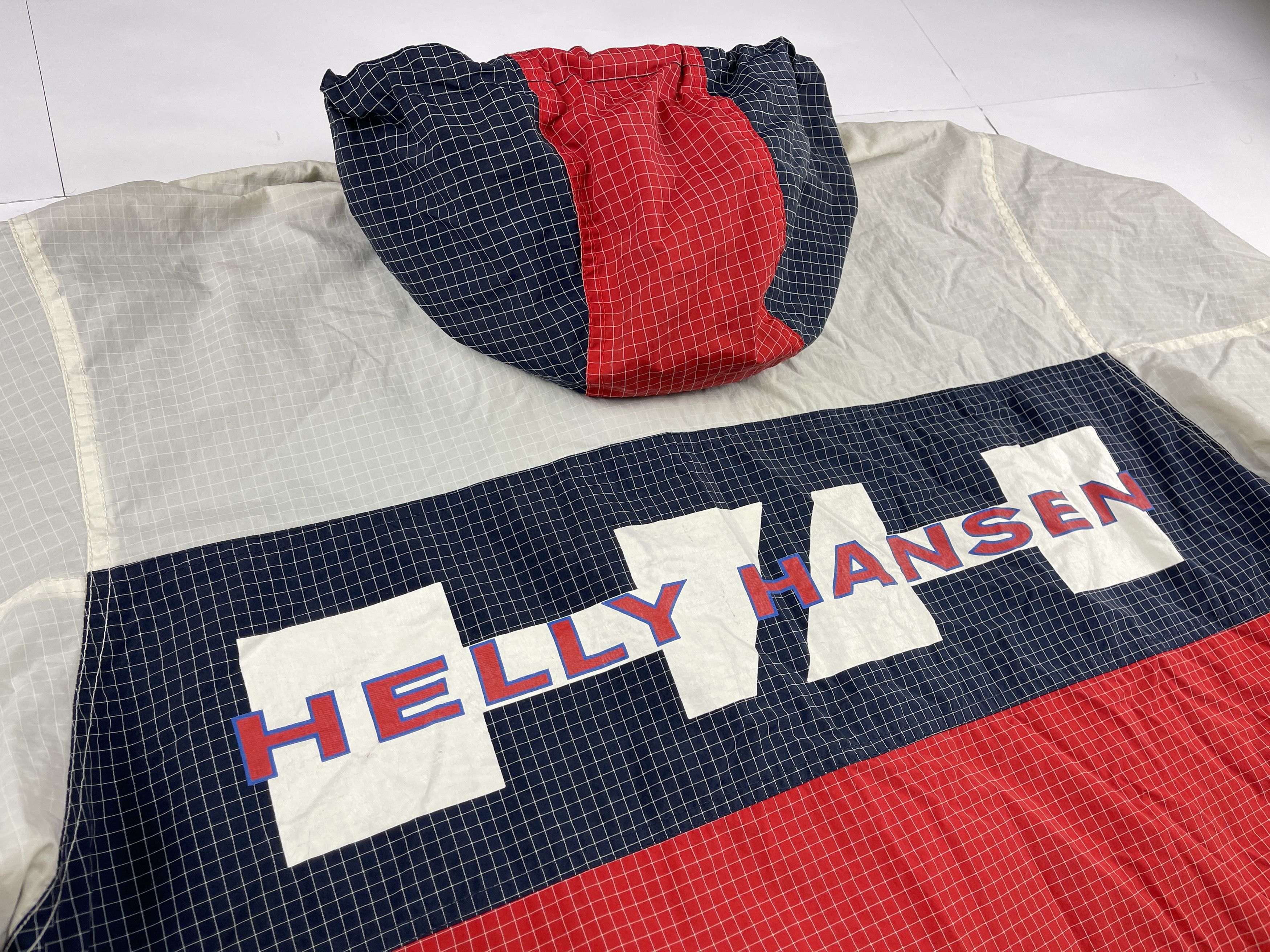 Helly Hansen Helly Hansen jacket, vintage windbreaker, 90s hip hop XXL Size US XXL / EU 58 / 5 - 11 Thumbnail