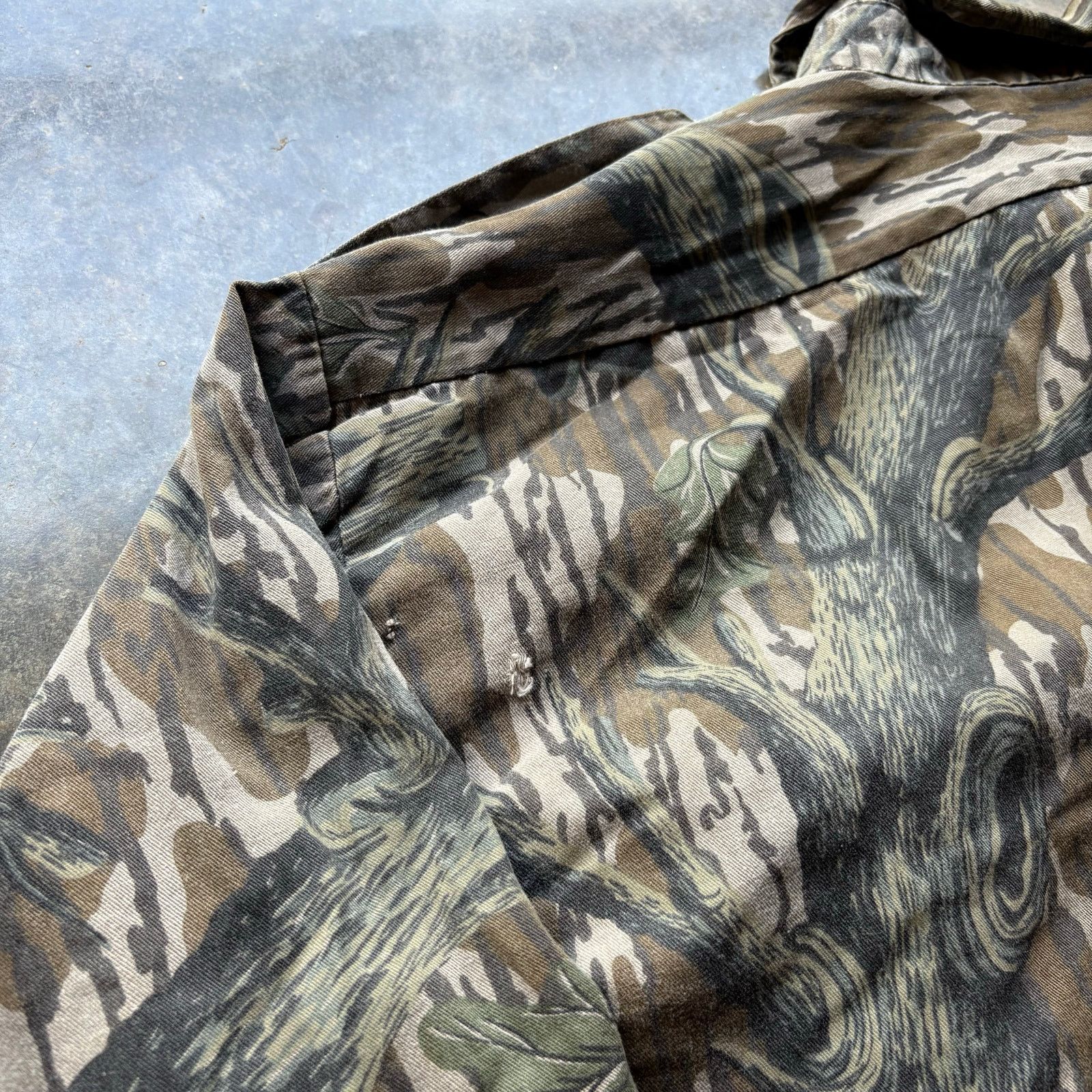 Mossy Oaks Beautiful Vintage 80s Mossy Oaks Camo Shirt Size US XXL / EU 58 / 5 - 5 Thumbnail