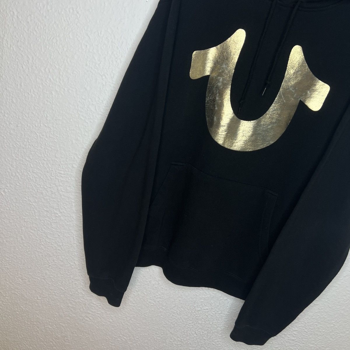 Japanese Brand × True Religion True Religion Hoodie Black Horseshoe Logo Gold Retro Drill Size US M / EU 48-50 / 2 - 2 Thumbnail