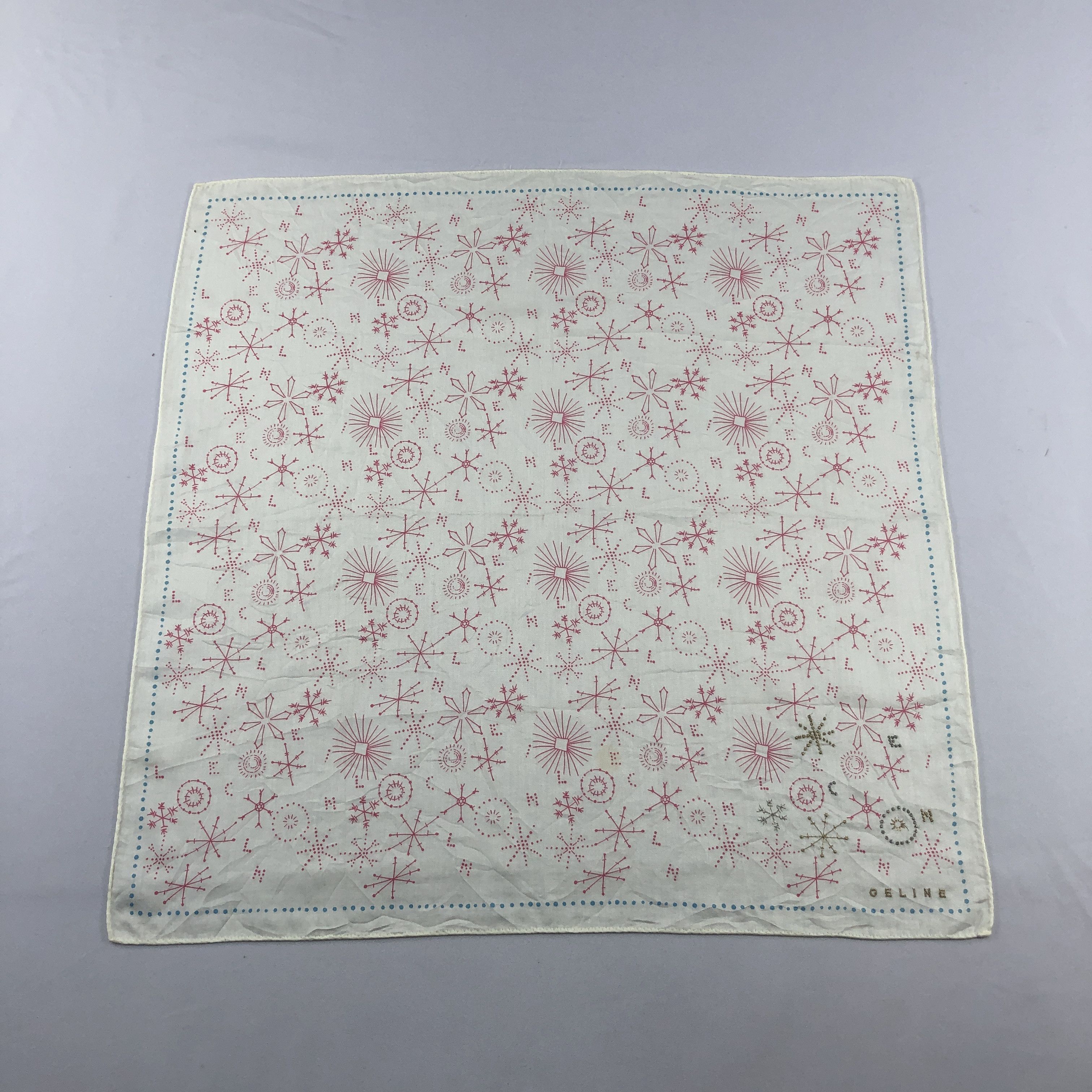 Celine Celine Handkerchief Neckerchief Bandana H2891 Size ONE SIZE - 1 Thumbnail