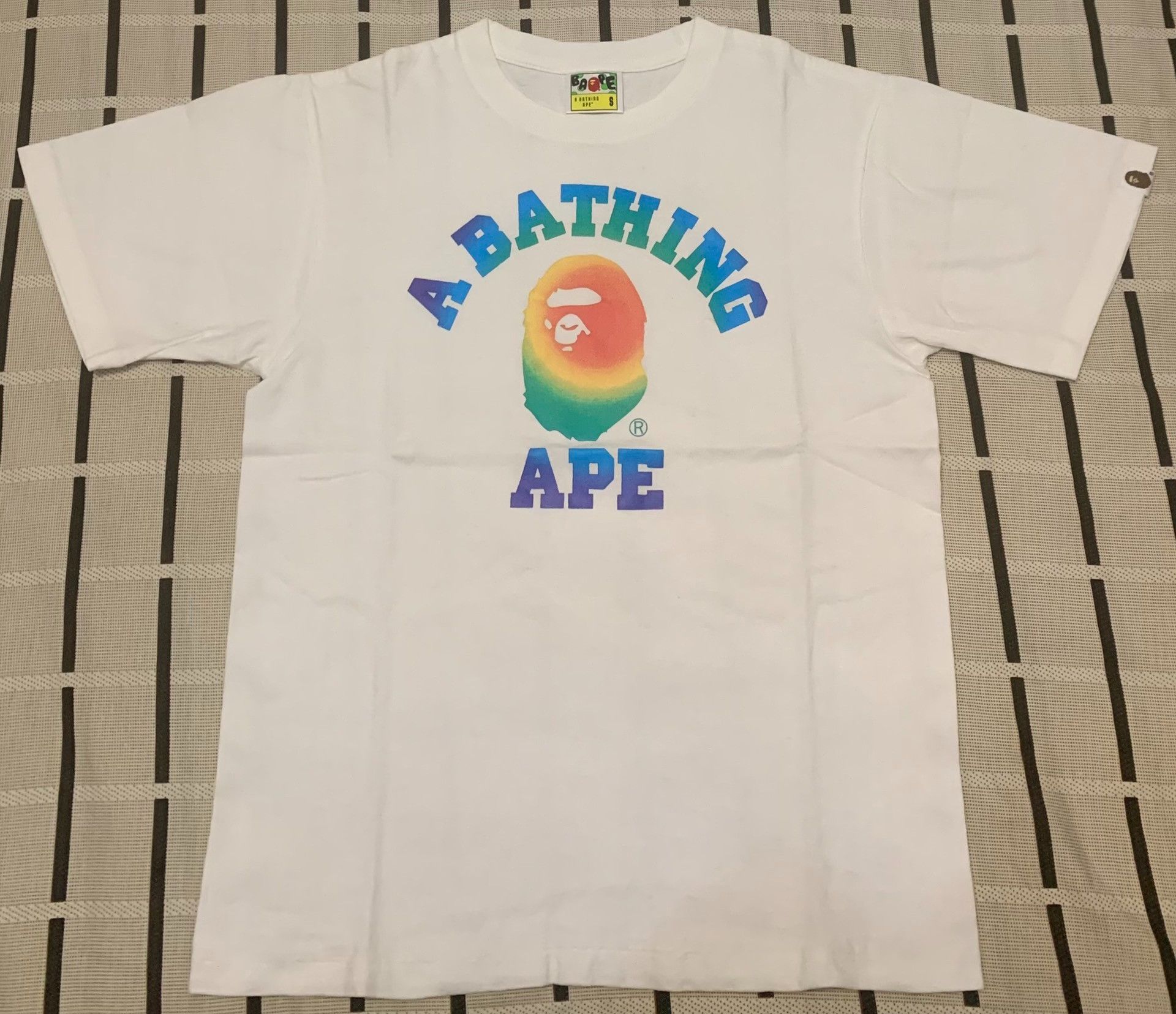 Bape Bape Ape Multi T-Shirt S Men Size US S / EU 44-46 / 1 - 1 Thumbnail