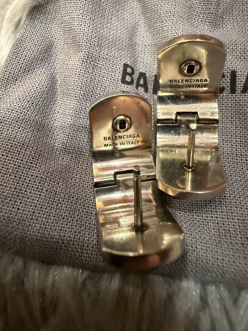 Balenciaga Balenciaga U-shaped logo letter earrings Size ONE SIZE - 5 Thumbnail