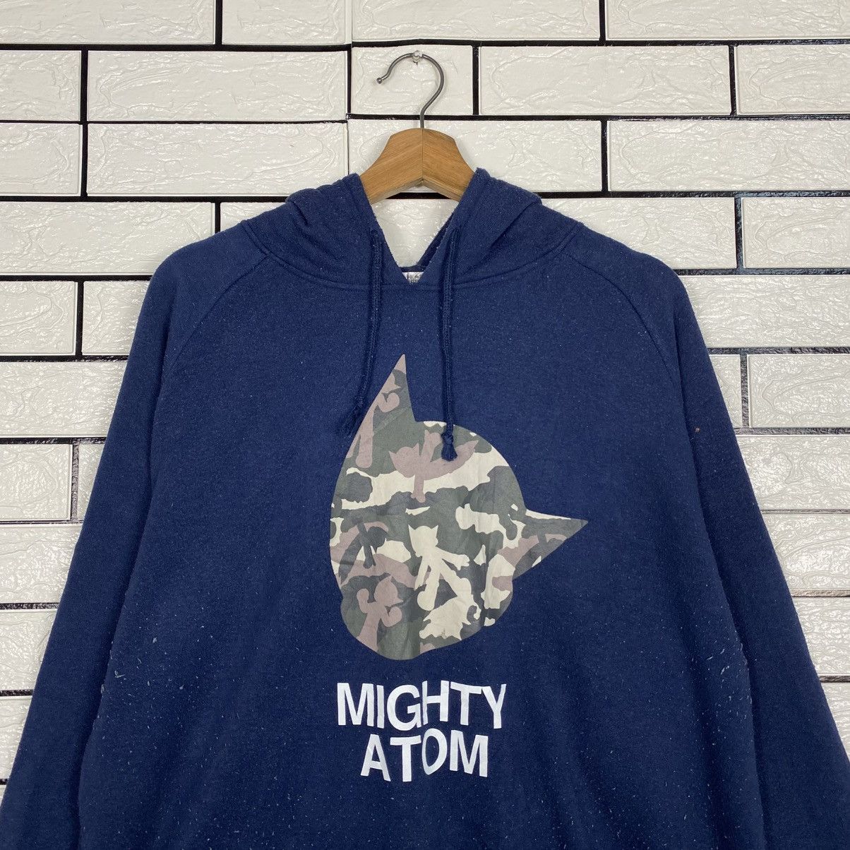 Japanese Brand Vintage Hoodie Pull Over Mighty Atom Cartoon Japan Big Logo Size US L / EU 52-54 / 3 - 14 Thumbnail