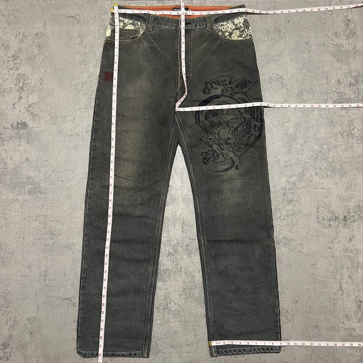 Japanese Brand Karakuri Tamashii Multi Pocket Oni Embroidery Baggy Jeans Size US 36 / EU 52 - 10 Thumbnail
