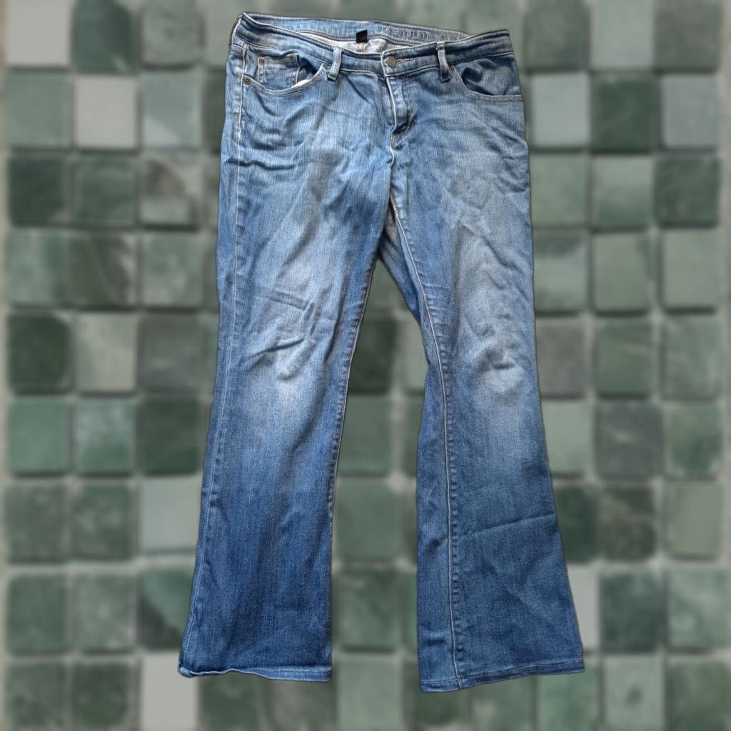Gap Gap Womens Jeans blue Size 6 Boot Cut Inseam 32 in Waist 32 in Regular Skinny Premium Bootcut 27 in Blue Ladies Mens Womens Size 28" / US 6 / IT 42 - 1 Thumbnail