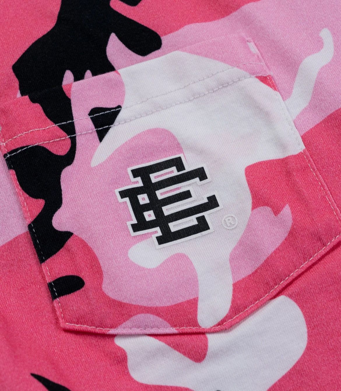 Eric Emanuel Eric Emanuel EE pink camo pocket tee shirt large Size US L / EU 52-54 / 3 - 2 Thumbnail