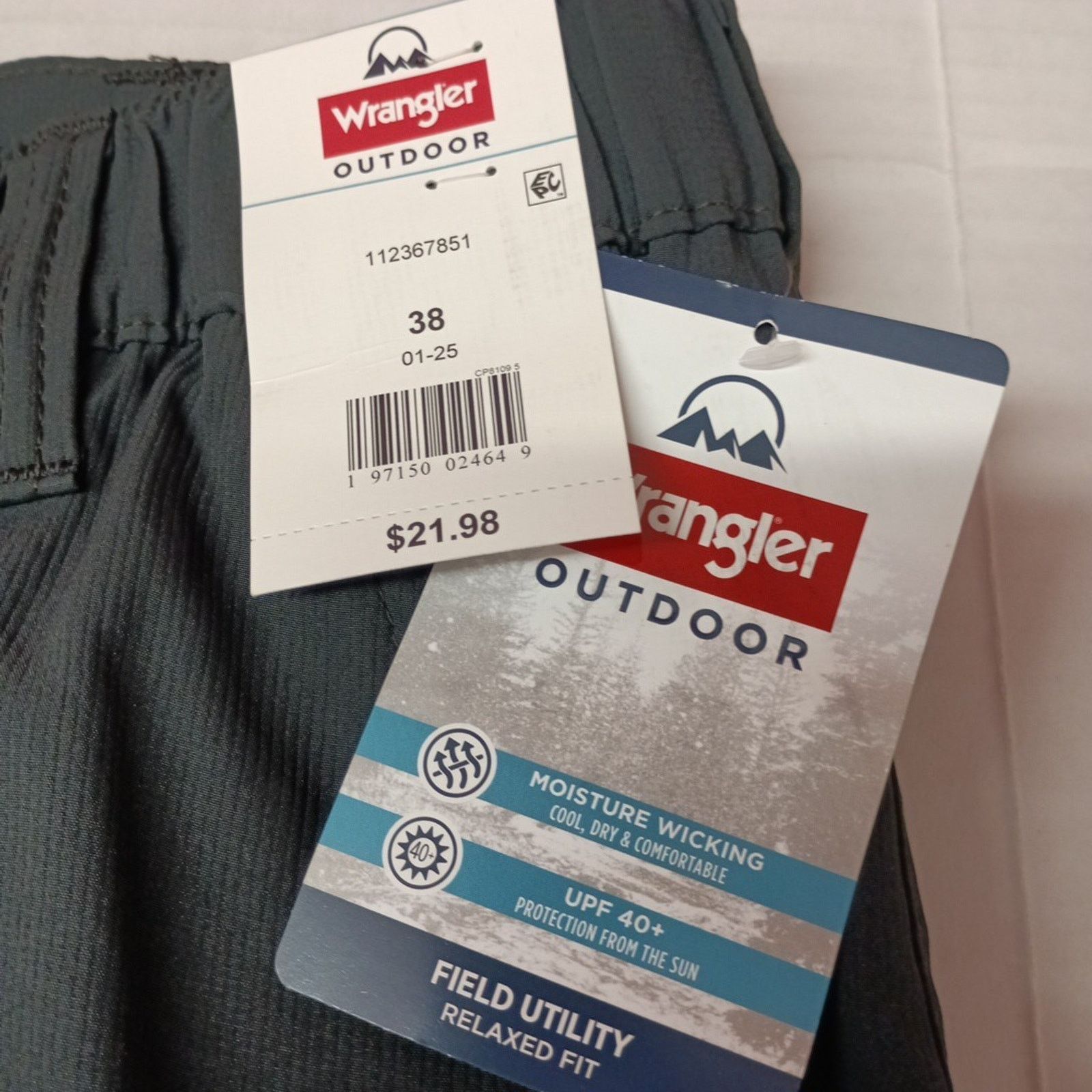 Wrangler Wrangler Mens Field Utility Shorts Size 38 Black Relaxed Fit Size US 38 / EU 54 - 2 Thumbnail