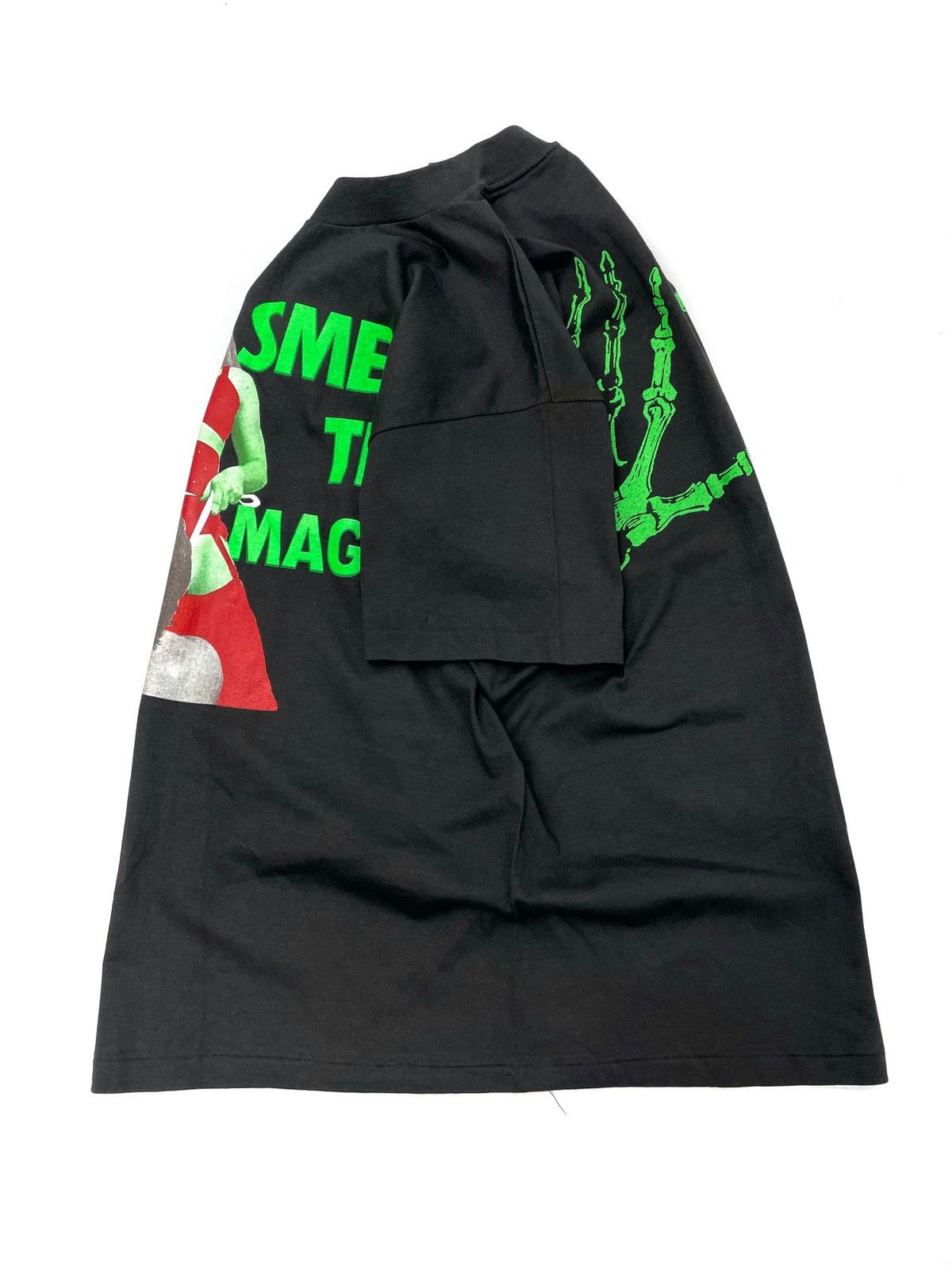 Vintage Vintage L7 “Smell The Magic” T-Shirt – 1990s USA – Size L Size US L / EU 52-54 / 3 - 6 Thumbnail