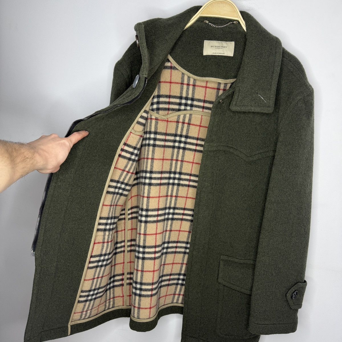 Burberry Burberry Wool Green Coat Size 50 Avant Garde Nova Check Size US M / EU 48-50 / 2 - 2 Thumbnail