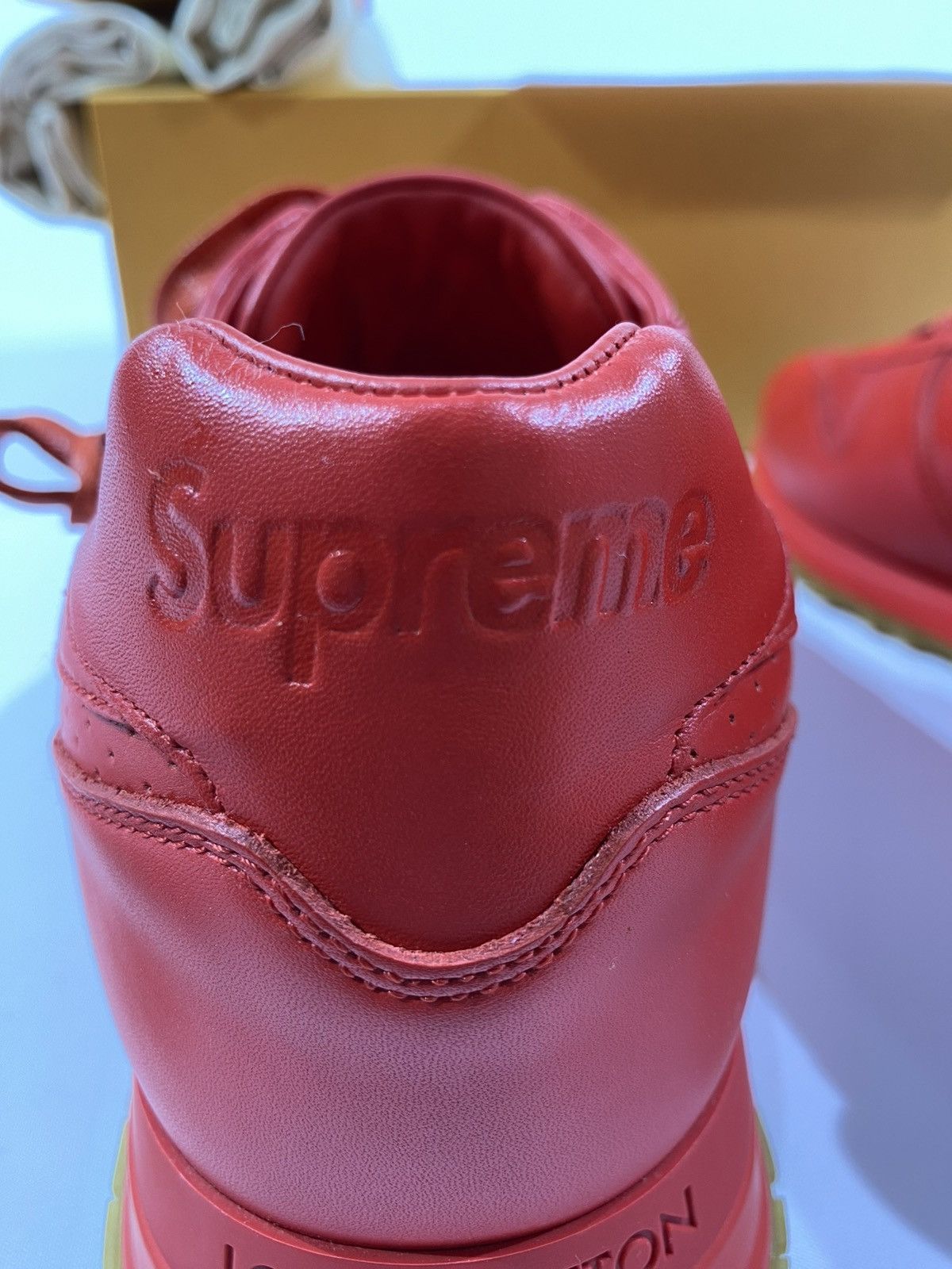 Louis Vuitton × Supreme Louis Vuitton X Supreme Sz10 Run Away sneakers Red Size US 10 / EU 43 - 8 Thumbnail