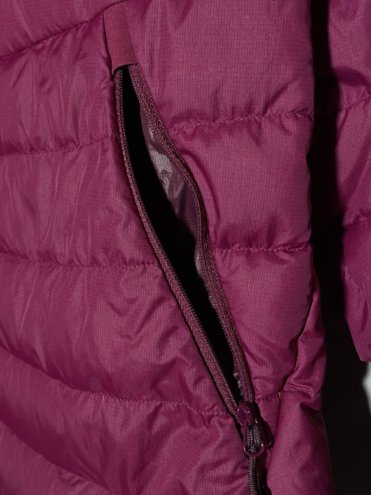 Arc'teryx Arcteryx Womens Cerium LT Pink Jacket Size M / US 6-8 / IT 42-44 - 8 Thumbnail
