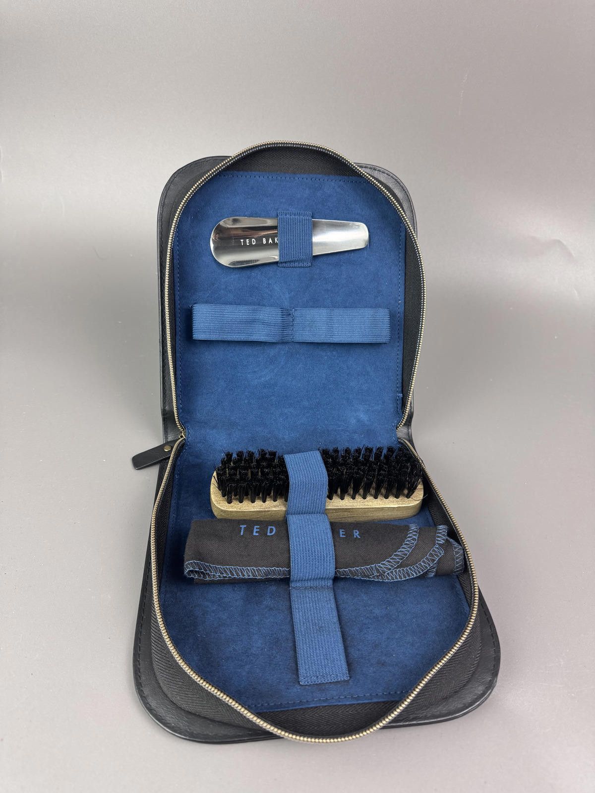 Ted Baker Ted Baker Black Leather Shoe Care Kit with Brush and Cloth Size ONE SIZE - 3 Thumbnail
