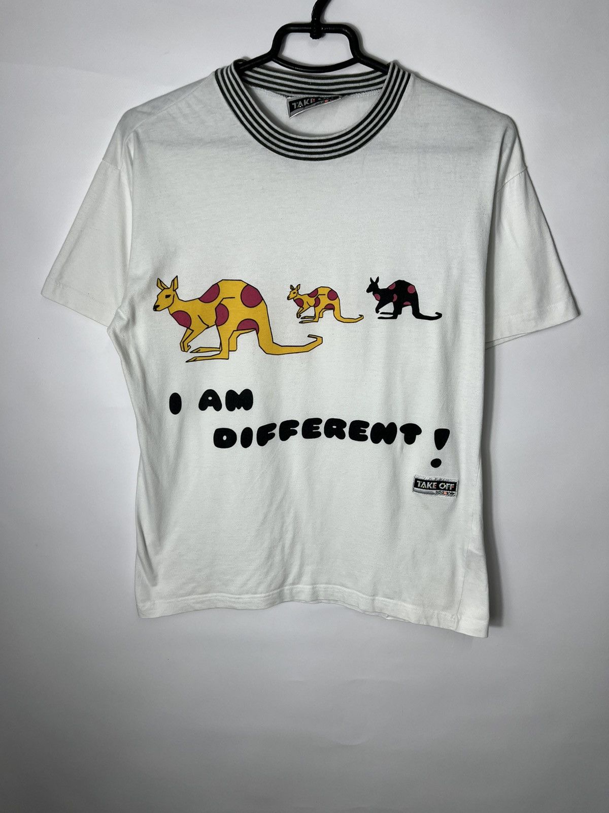 Adidas Vintage Rare Adidas Take Off I Am Different Kangaroo T Shirt Size US M / EU 48-50 / 2 - 1 Thumbnail