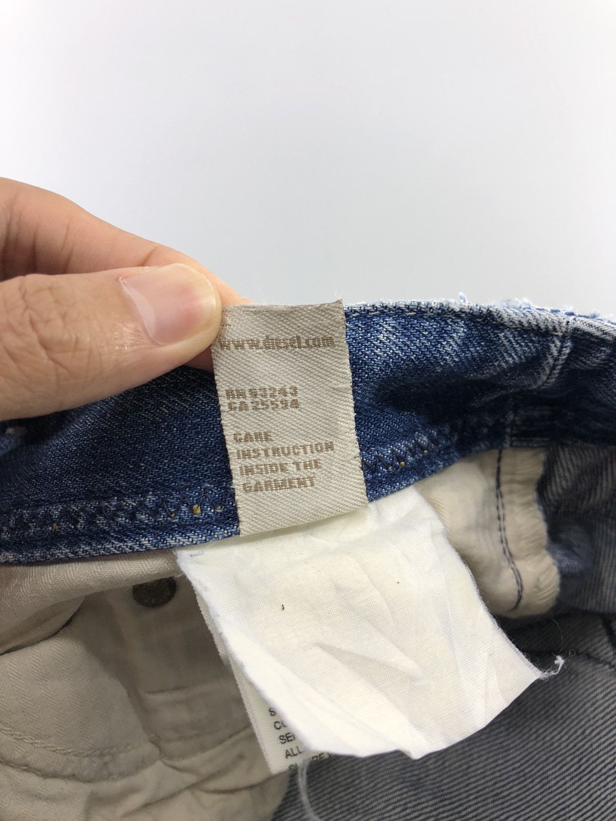 Diesel Vintage Diesel Lowky Distressed Faded Blue Jeans Size 29" - 21 Thumbnail