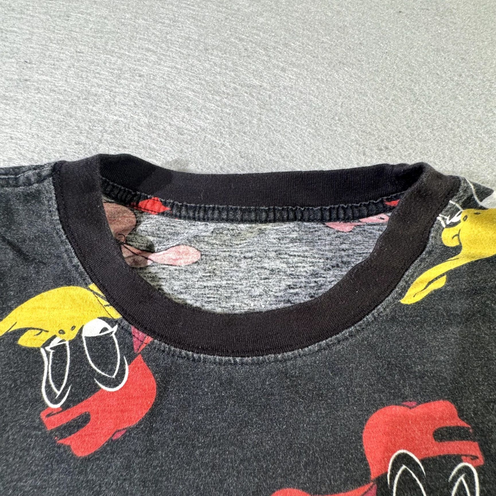 Vintage Looney Tunes Daffy Duck Shirt Mens Large All Over Print Cartoon Tee Classic Size US L / EU 52-54 / 3 - 4 Thumbnail