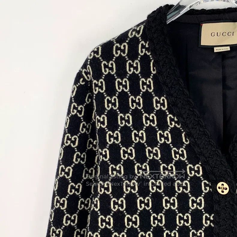 Gucci gucci Black logo jacquard full-print wool V-neck single-br Size XS / US 0-2 / IT 36-38 - 3 Thumbnail