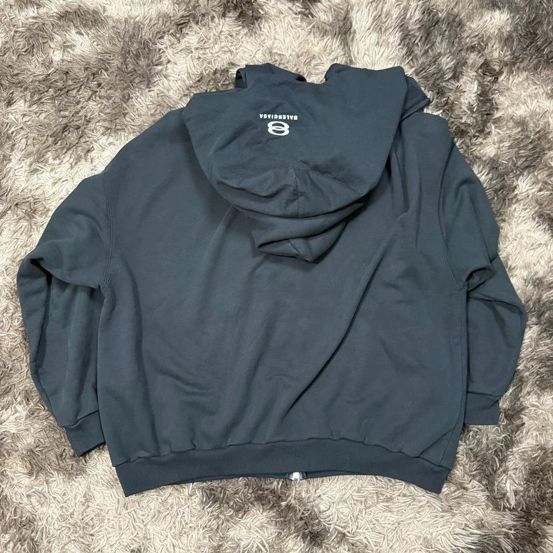 Balenciaga Balenciaga Fake two-piece four-sleeve hoodie Size US XL / EU 56 / 4 - 2 Thumbnail