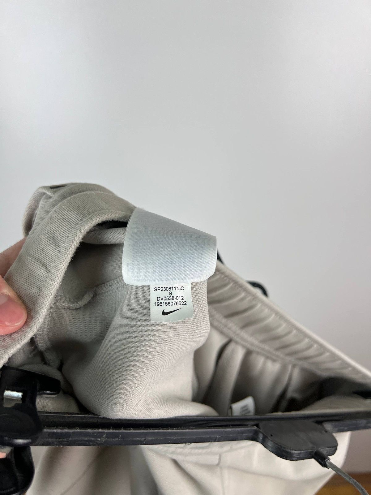 Nike Nike Tech Fleece streetwear sweat pants size S 30 Size US 30 / EU 46 - 3 Thumbnail