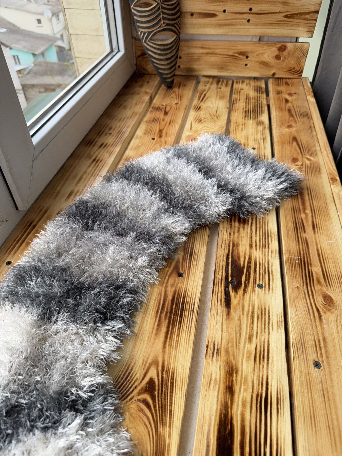 Japanese Brand 00s Archive Japanese Y2K Fuzzy Fur Shaggy Scarf Gray Kawaii Size ONE SIZE - 3 Thumbnail