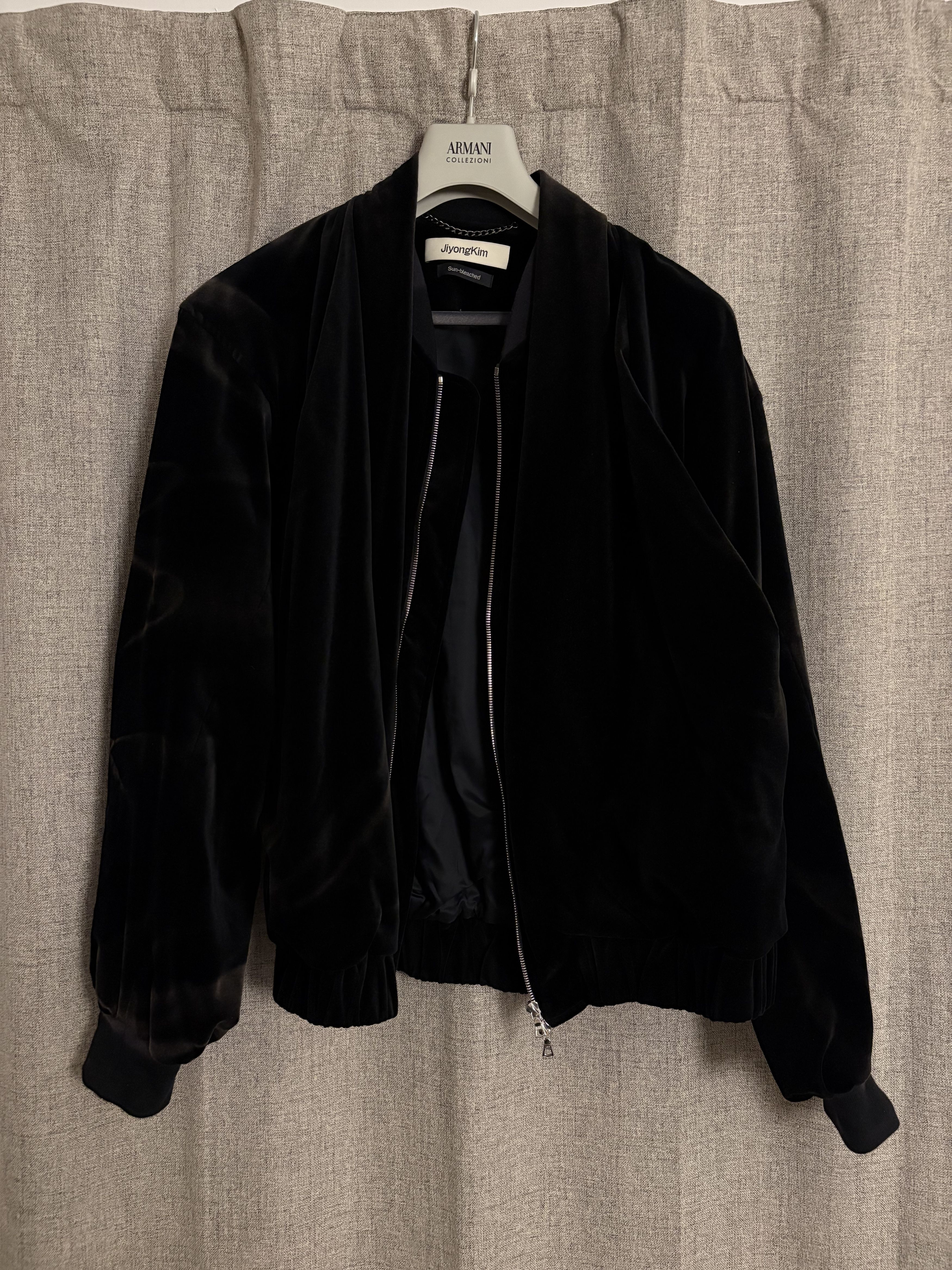 JiyongKim Bleached Velvet Shawl Collar Bomber in Black Size US L / EU 52-54 / 3 - 2 Thumbnail